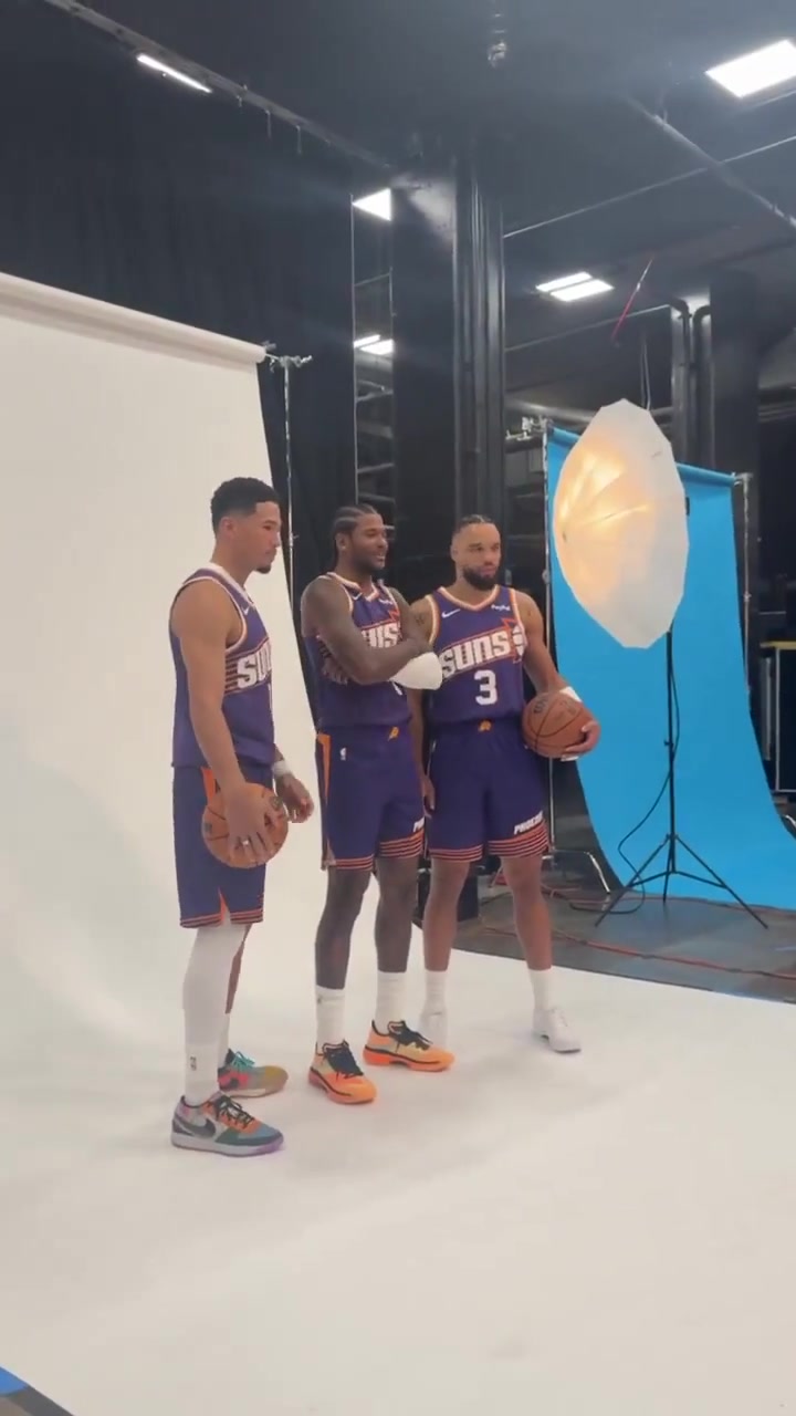 134组合布克杰伦-格林和狄龙的定妆照 新版本的太阳